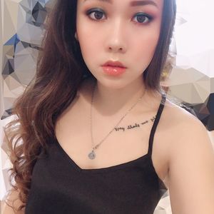 Meet your Posher, Em là